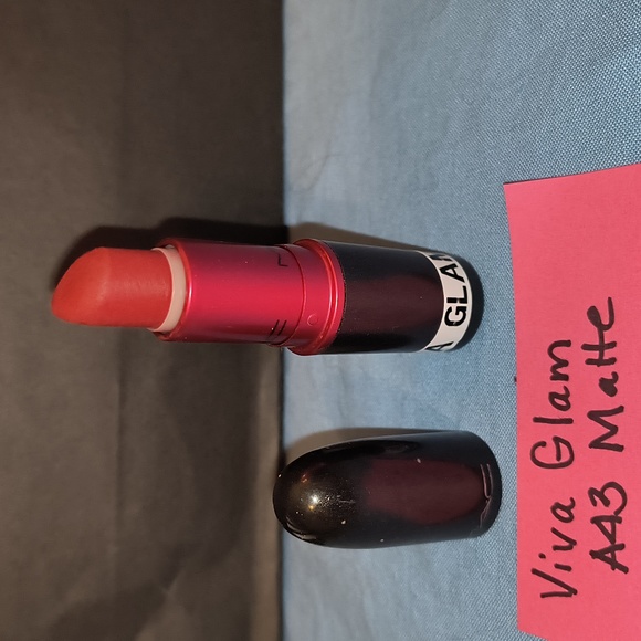MAC Viva Glam A43 Matte Lipstick Used 💄- Discontinued - Picture 3 of 7